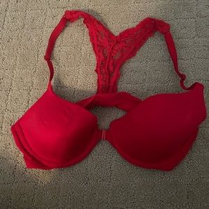 VICTORIAS SECRET red bra; size 32C